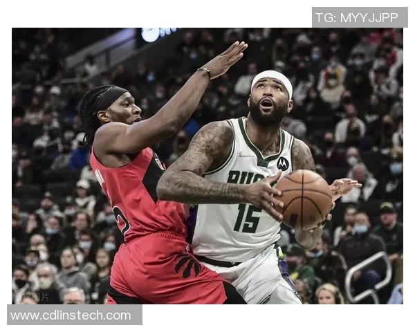 考辛斯复出助力湖人逆袭，终结雄鹿八连胜